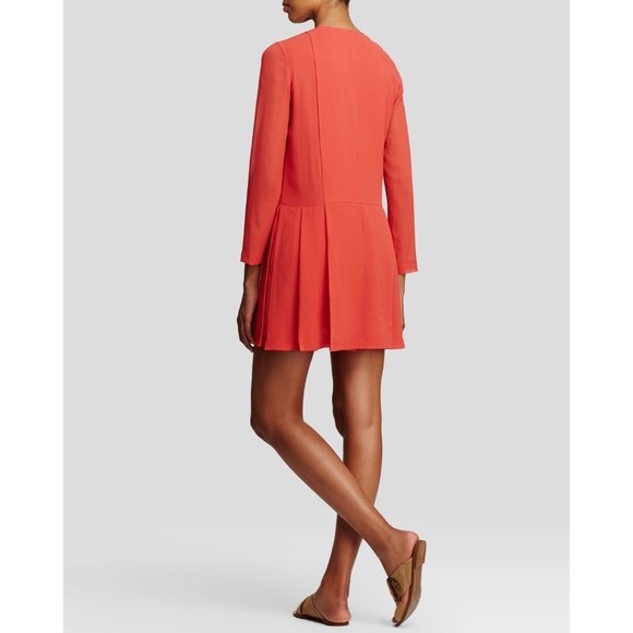 COPY - Tory Burch pleated silk dress - Picture 2 of 8